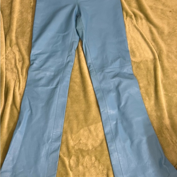 VINTAGE BLUE LEATHER ISABEL USA PANTS SLIGHT FLAIR LEGS W/SLITS. SIze 2 - Picture 11 of 14